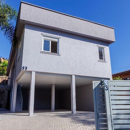 Apartamento Locar-In Gramado Flat Centro A 600 M Da Rua Coberta Exterior foto
